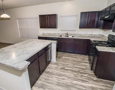 2607 Montecito Lane - Photo Thumbnail 1