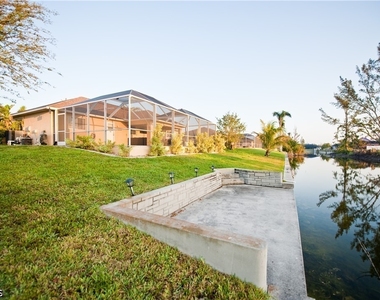 2727 Sw 2nd Court - Photo Thumbnail 27
