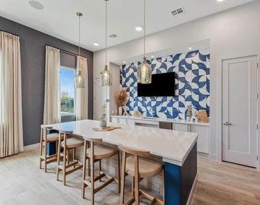 2020 Grandway Drive - Photo Thumbnail 29