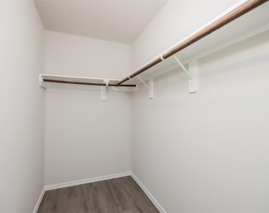 23434 Goodfellow Drive - Photo Thumbnail 7