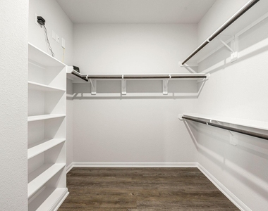 11323 Cora Lane - Photo Thumbnail 21