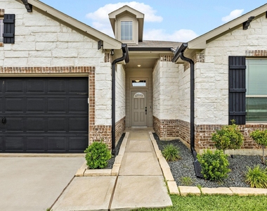 11323 Cora Lane - Photo Thumbnail 4