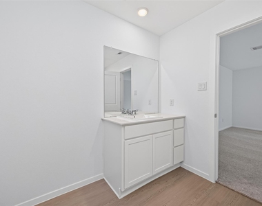 25568 Rose Creek Drive - Photo Thumbnail 23