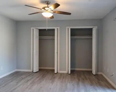 1212 N Major Drive - Photo Thumbnail 5