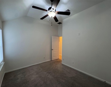9023 Kinnel Lane - Photo Thumbnail 16