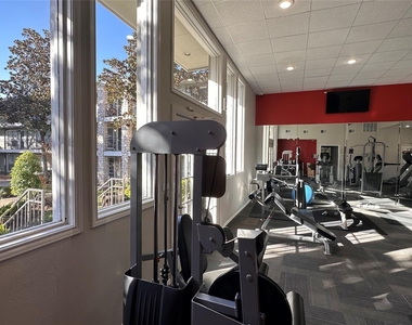 7315 Brompton Street - Photo Thumbnail 6