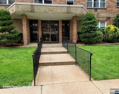 25 Jefferson - Photo Thumbnail 1
