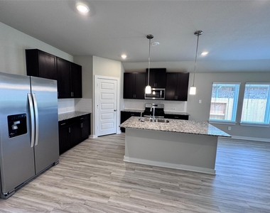 6254 Brazos Trail Drive - Photo Thumbnail 6