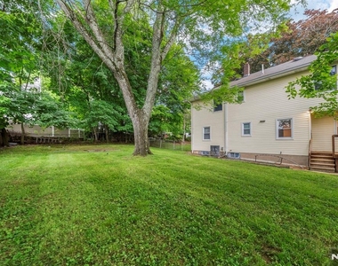 160 Magnolia - Photo Thumbnail 30