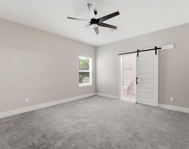3107 Grassmere Street - Photo Thumbnail 13