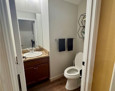 5357 Brin Way - Photo Thumbnail 13