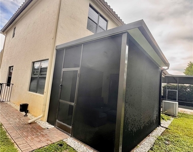 5357 Brin Way - Photo Thumbnail 35