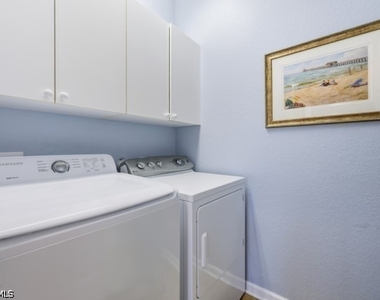 7122 Blue Juniper Court - Photo Thumbnail 27