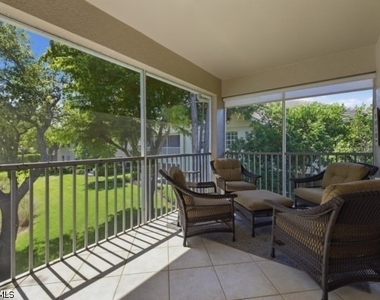 7122 Blue Juniper Court - Photo Thumbnail 15