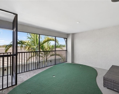 6070 National Boulevard - Photo Thumbnail 2