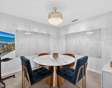6070 National Boulevard - Photo Thumbnail 11