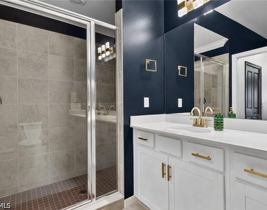 6070 National Boulevard - Photo Thumbnail 10