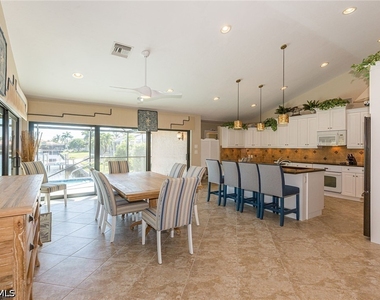 219 Copperfield Court - Photo Thumbnail 2