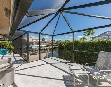 219 Copperfield Court - Photo Thumbnail 7