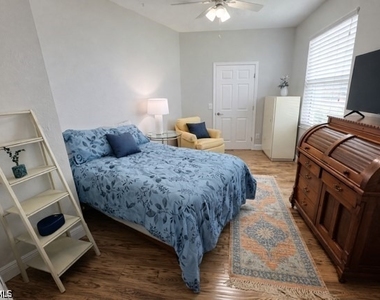 769 Crossfield Circle - Photo Thumbnail 8
