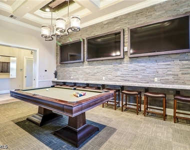 9093 Glenforest Drive - Photo Thumbnail 7
