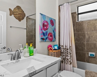 9093 Glenforest Drive - Photo Thumbnail 19