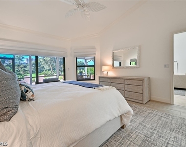 6631 Trident Way - Photo Thumbnail 21