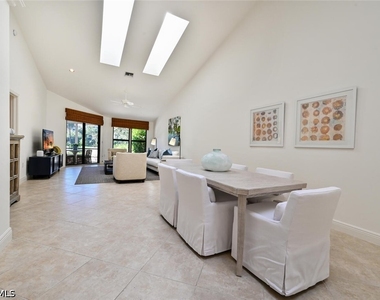 6631 Trident Way - Photo Thumbnail 9