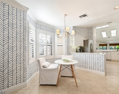 6631 Trident Way - Photo Thumbnail 17