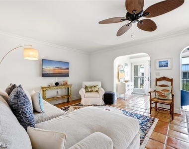 333 Harbour Drive - Photo Thumbnail 10