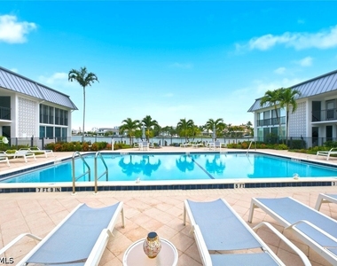 333 Harbour Drive - Photo Thumbnail 25