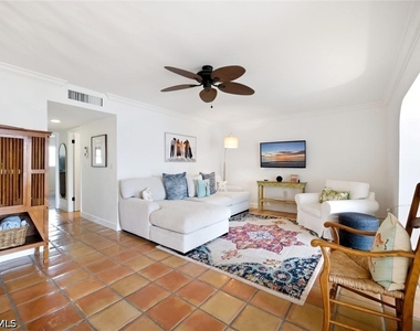 333 Harbour Drive - Photo Thumbnail 7