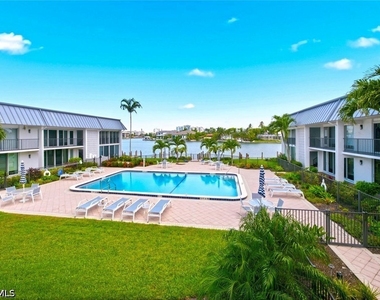 333 Harbour Drive - Photo Thumbnail 24