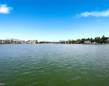 333 Harbour Drive - Photo Thumbnail 32