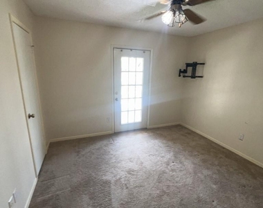 18507 Sweetmeadow Drive - Photo Thumbnail 13