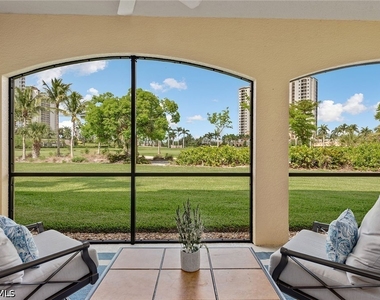 1263 Rialto Way - Photo Thumbnail 2