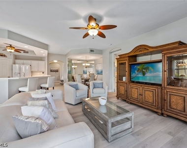 1263 Rialto Way - Photo Thumbnail 4