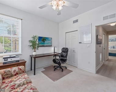 1263 Rialto Way - Photo Thumbnail 17