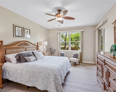 1263 Rialto Way - Photo Thumbnail 10