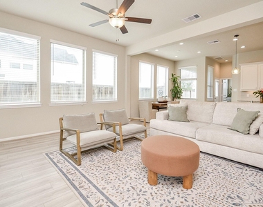 5146 Prairie Terrace Lane - Photo Thumbnail 10