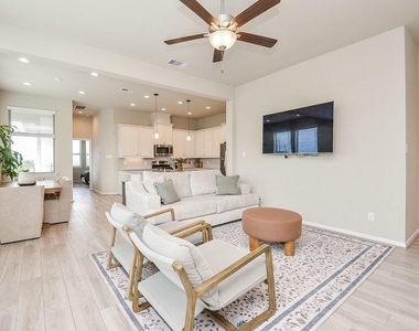 5146 Prairie Terrace Lane - Photo Thumbnail 4