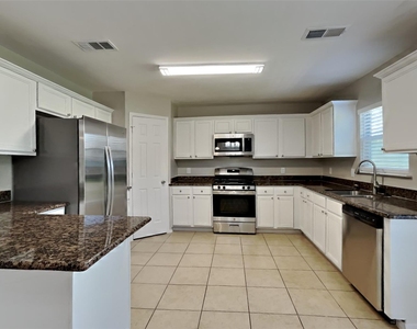 15610 Manorford Court - Photo Thumbnail 3