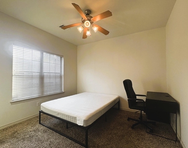 107 Forest Drive - Photo Thumbnail 7