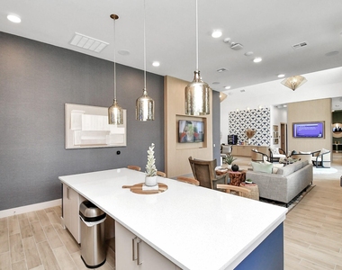 2020 Grandway Drive - Photo Thumbnail 40