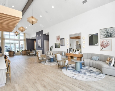 2020 Grandway Drive - Photo Thumbnail 34