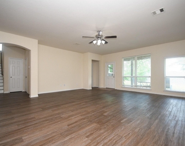 15447 Signal Ridge Way - Photo Thumbnail 8