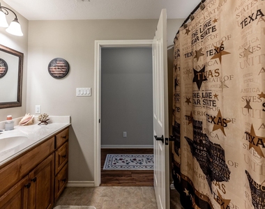 14 Wildwood Lake Dr - Photo Thumbnail 28