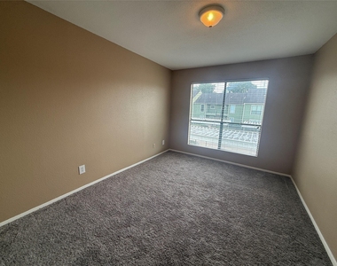 14777 Wunderlich Drive - Photo Thumbnail 15