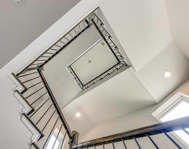 2314 Saint Charles Street - Photo Thumbnail 3