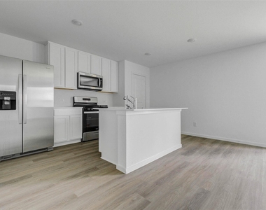3081 Alder Flower Drive - Photo Thumbnail 4